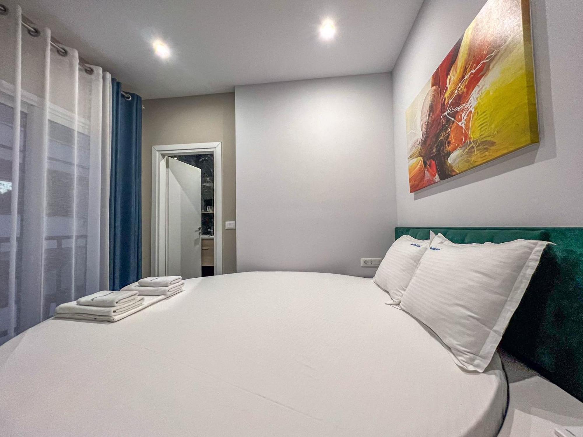 Rumani 3 Islands Hotel Ksamil Bagian luar foto