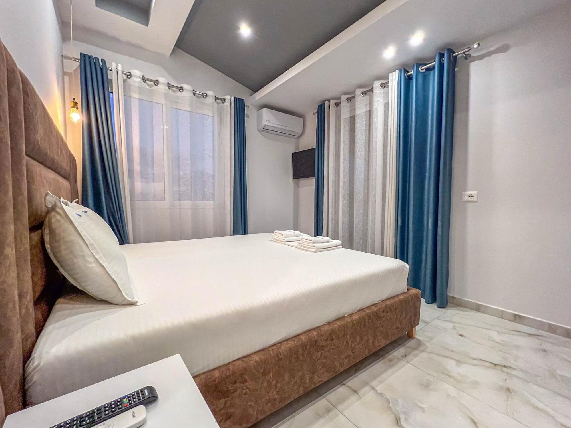 Rumani 3 Islands Hotel Ksamil Bagian luar foto