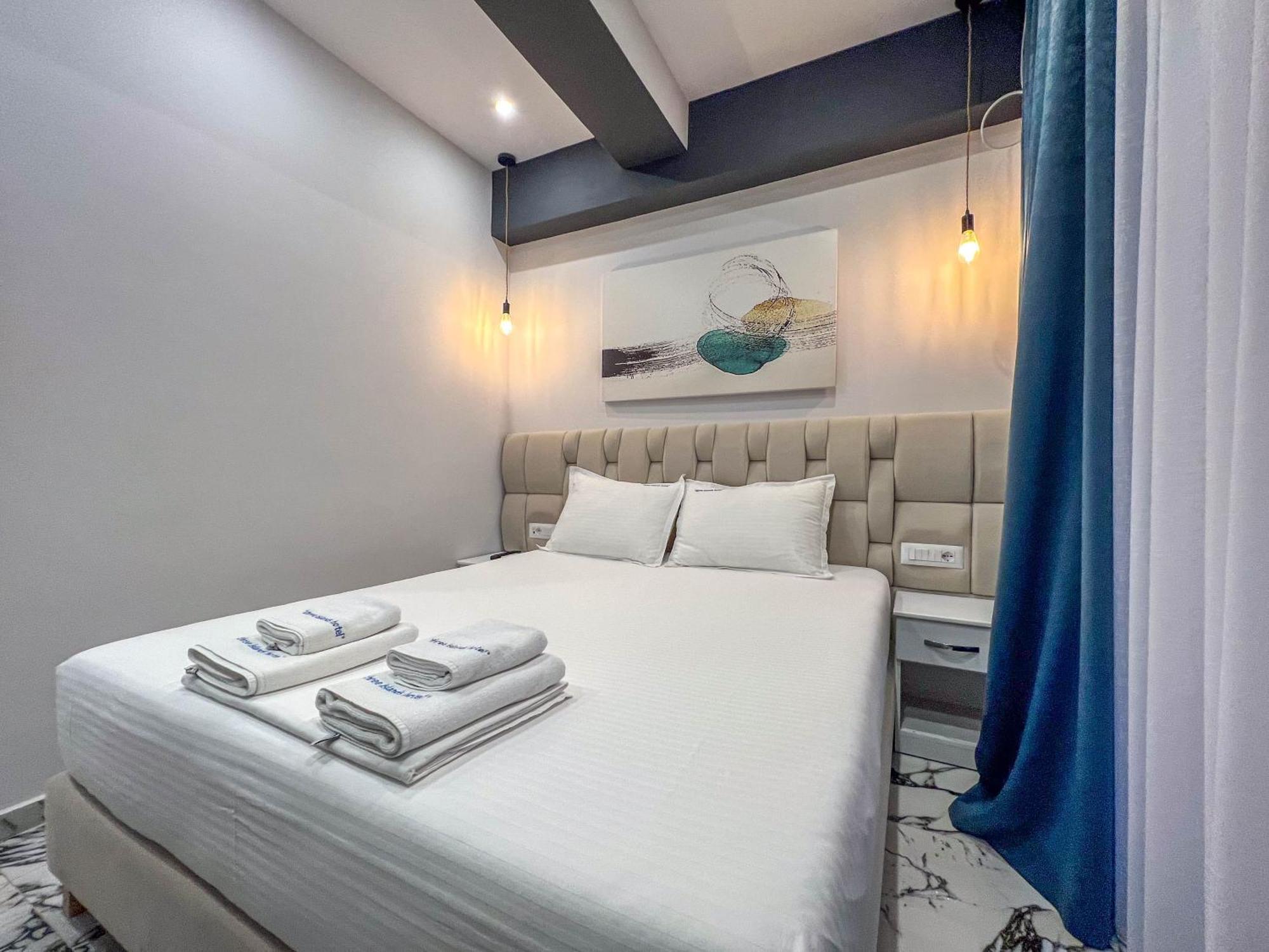 Rumani 3 Islands Hotel Ksamil Bagian luar foto