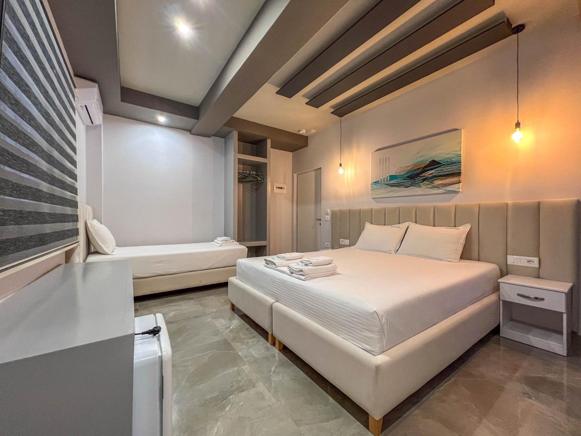 Rumani 3 Islands Hotel Ksamil Bagian luar foto