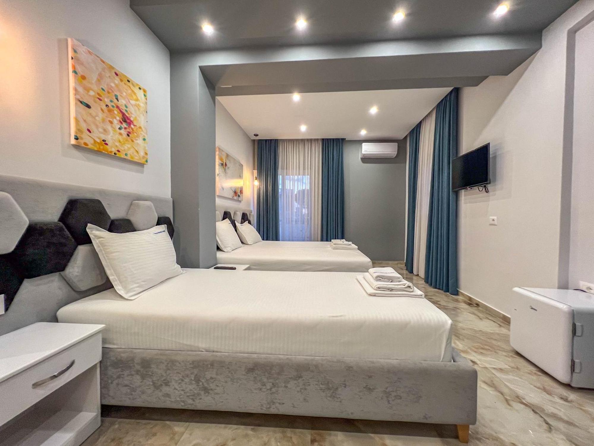 Rumani 3 Islands Hotel Ksamil Bagian luar foto
