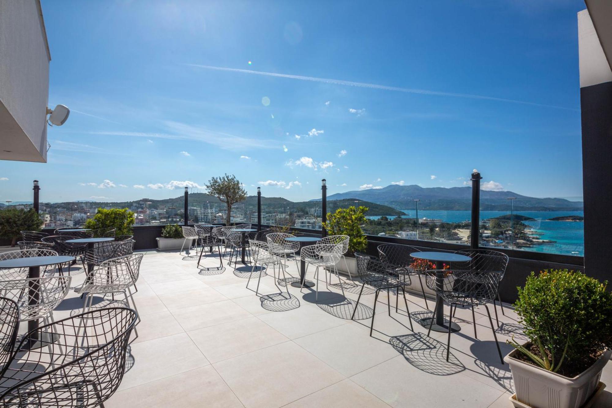 Rumani 3 Islands Hotel Ksamil Bagian luar foto