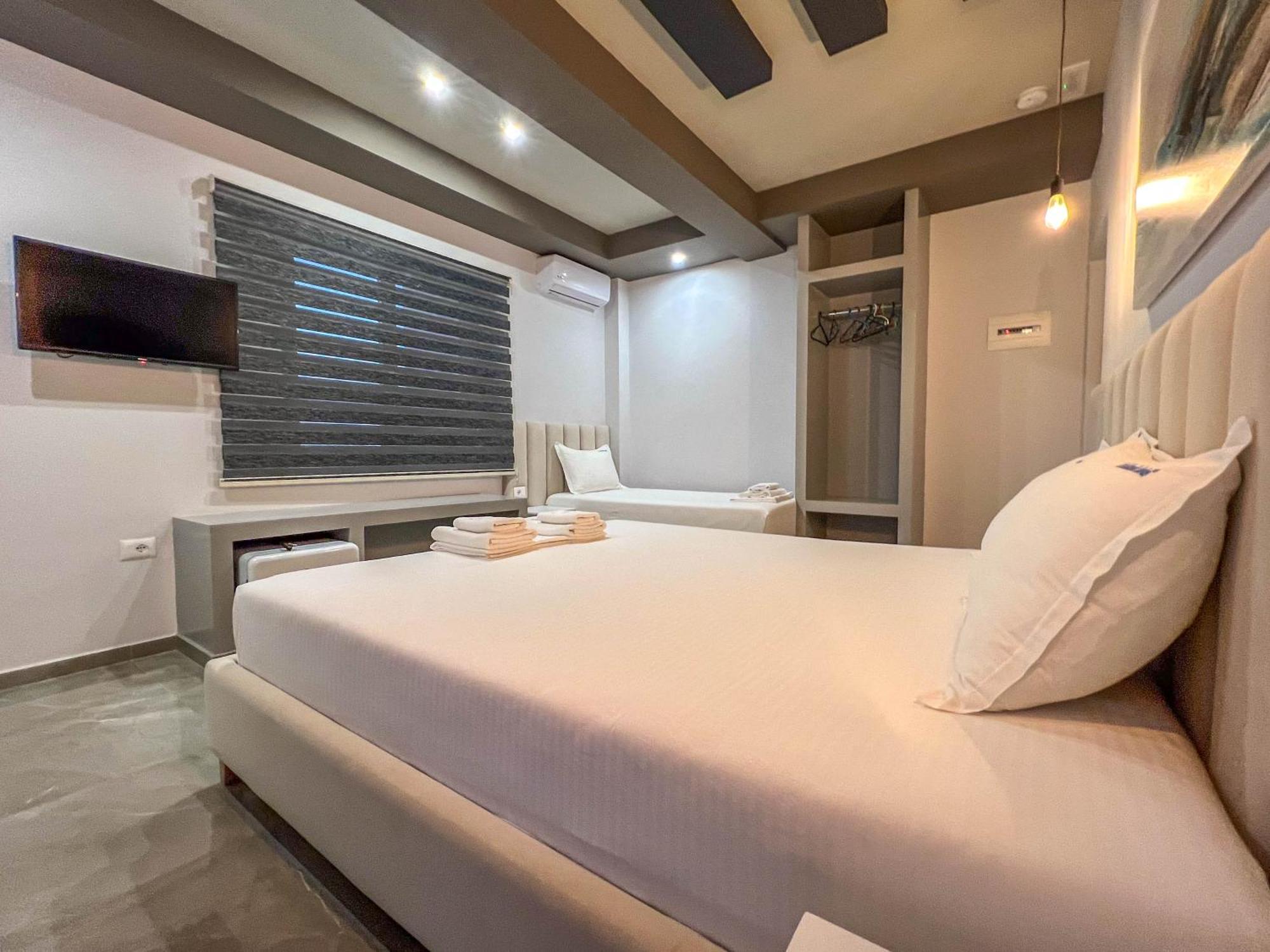 Rumani 3 Islands Hotel Ksamil Bagian luar foto